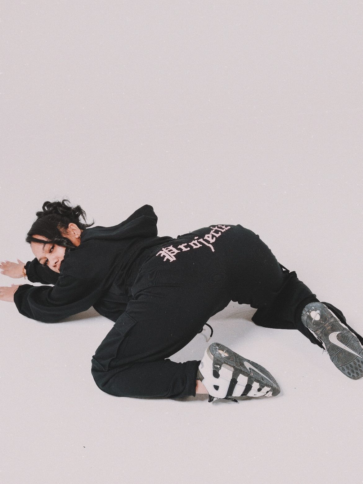 ℑ𝔫𝔱𝔯𝔬 𝔱𝔯𝔞𝔠𝔨 𝔭𝔞𝔫𝔱𝔰